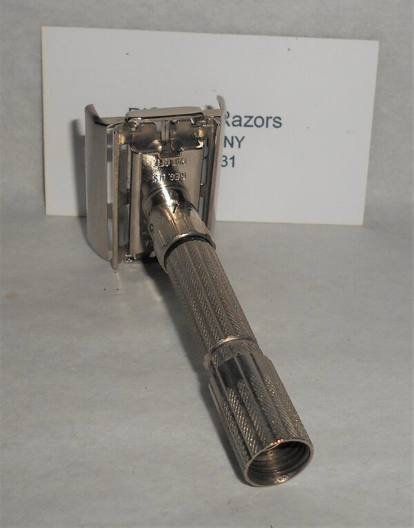 Gillette Fat Boy Razor 1959 TTO Adjustable Refurbished Replated Mirror Nickel E4–EE (30).JPG