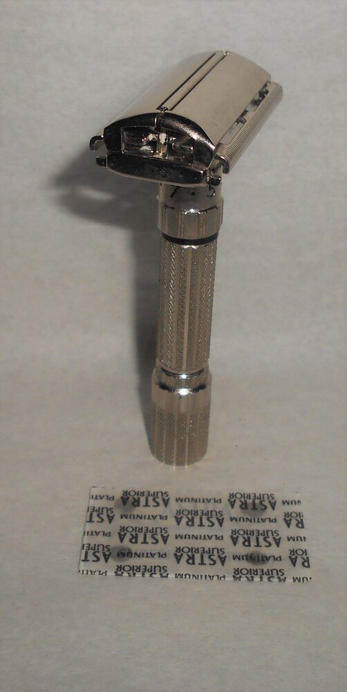 Gillette Fat Boy Razor 1960 Adjustable TTO All Original F2–FF (35).JPG