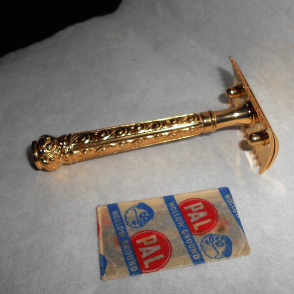 Gillette 1909 ABC Razor Refurbished Replated 24 Karat Gold A987308 (17).JPG