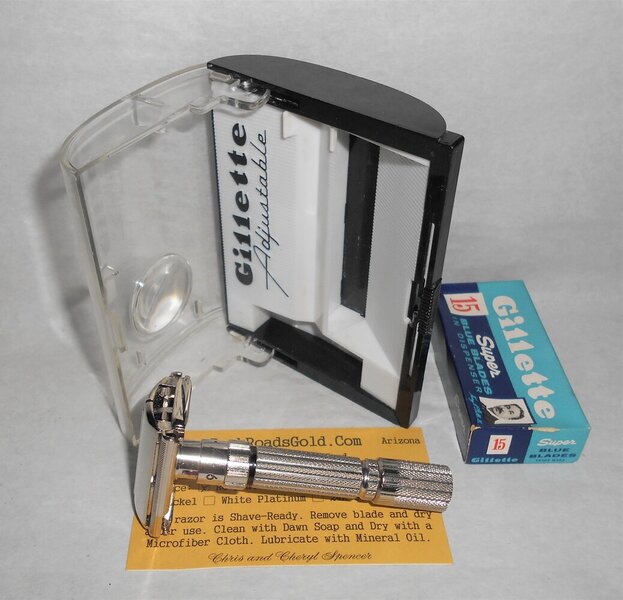 Gillette 1960 Fat Boy Razor W Case Blades Refurbished Replated Mirror Nickel F3–BB (30).JPG